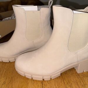 IDIFU Cream Ankle Booties